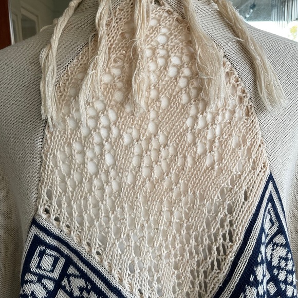 Flying Tomato - Boho Sweater Wrap - Picture 6 of 7